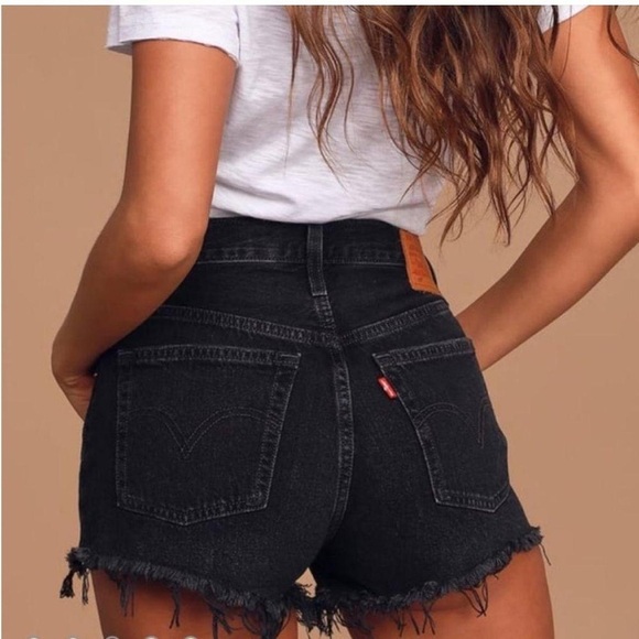 Levi’s 501 black cut off shorts - Picture 1 of 7